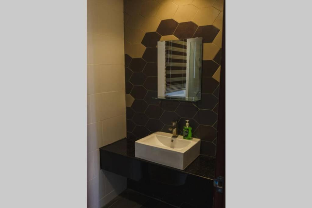 Jazz Suites 1 Vivacity Kuching Luaran gambar