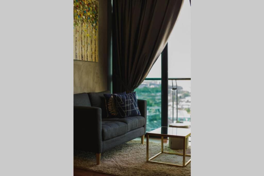 Jazz Suites 1 Vivacity Kuching Luaran gambar