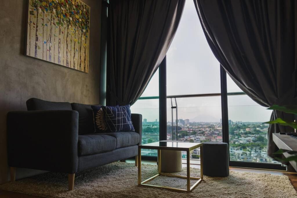 Jazz Suites 1 Vivacity Kuching Luaran gambar